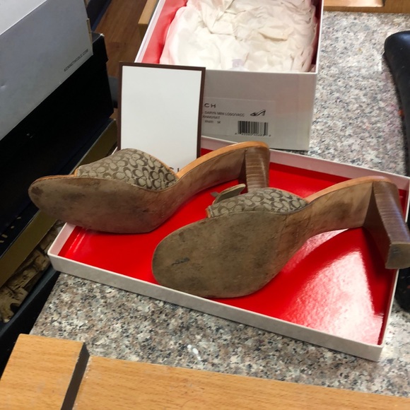 Coach Heels - Picture 3 of 5